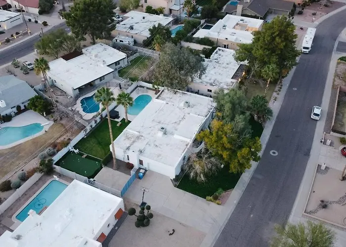 Spacious In Moon Valley- Heated Pool & Phoenix