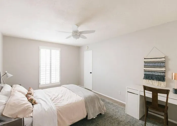 Holiday home Spacious In Moon Valley- Heated Pool & *