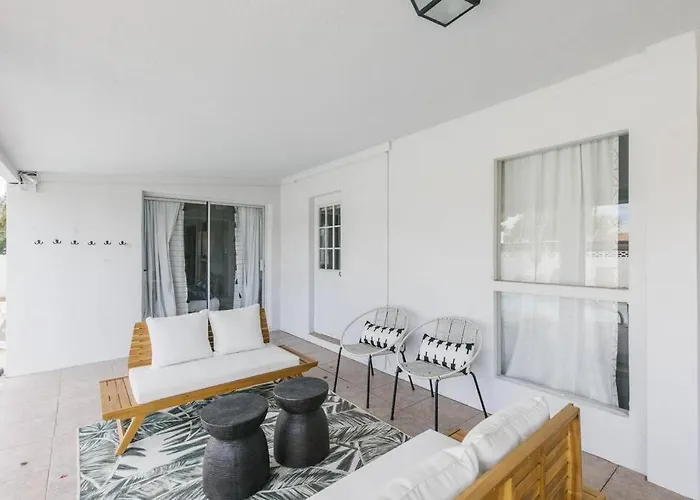 Spacious In Moon Valley- Heated Pool & Phoenix